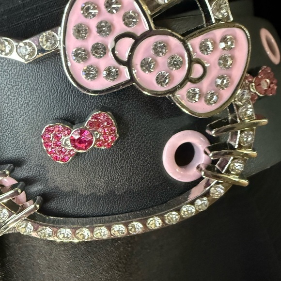 New Womens Sanrio Hello Kitty Bow Bling Belt - Picture 5 of 13